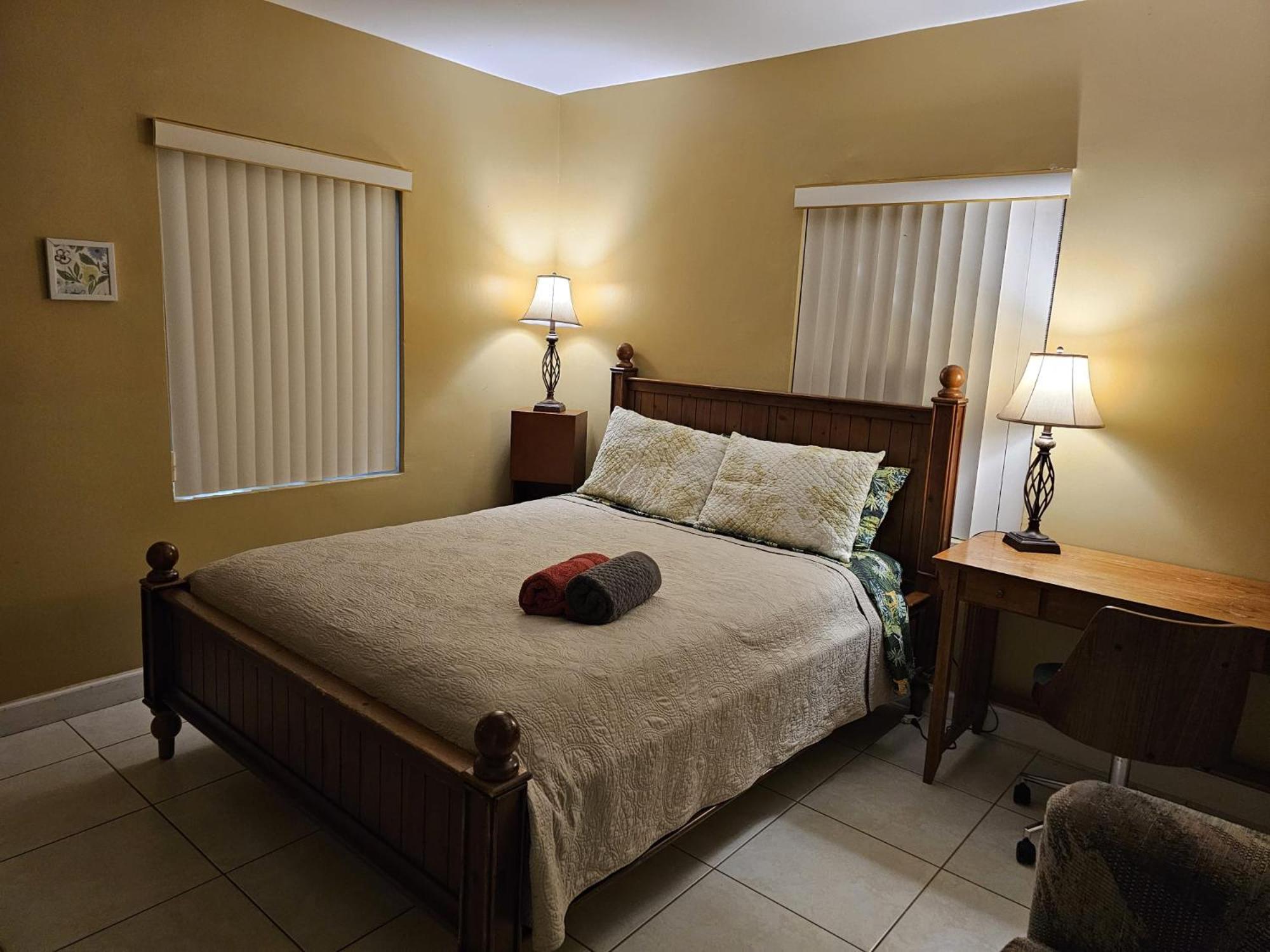 Royal Poinciana Stay Miami Springs Exterior photo